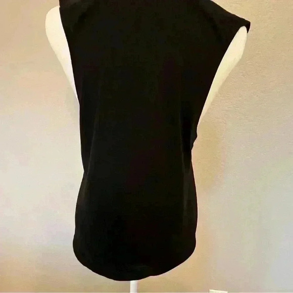 Next Level brand muscle style sleeveless cotton shirt size medium - Picture 6 of 9